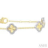 1/3 Ctw Fluted Clover Round Cut Diamond Fashion Bracelet in 14K Yellow and White Gold