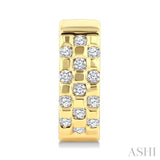 1/4 Ctw Round Cut Diamond Checkered Half Hoop Fashion Earrings in 10K Yellow Gold