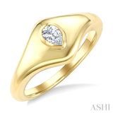 1/5 Ctw Pear Cut Diamond Fashion Signet Ring in 10K Yellow Gold