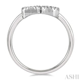 1/6 Ctw 'XO' Hugs and Kisses Round Cut Diamond Petite Fashion Ring in 10K White Gold
