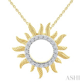 1/4 Ctw Textured Sunburst Round Cut Diamond Fashion Pendant With Chain in 10K Yellow Gold